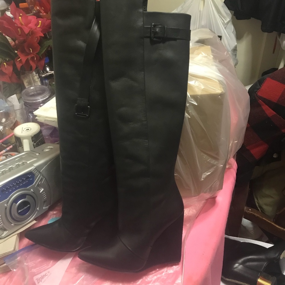 Zara tall boots sz8